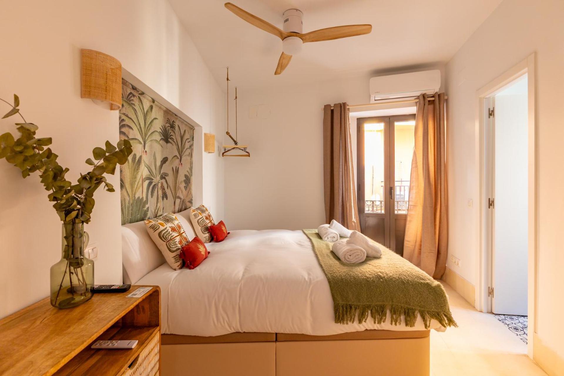 Ohliving Muro De Navarros